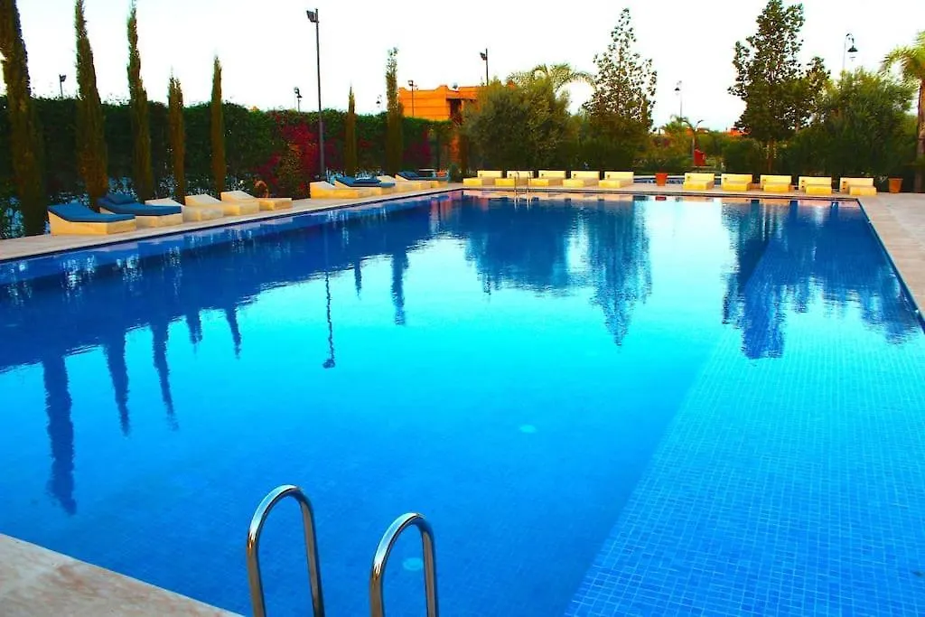 Appartement Avec Vue Sur L'Atlas Et Piscine Marakeş 0*,  Fas