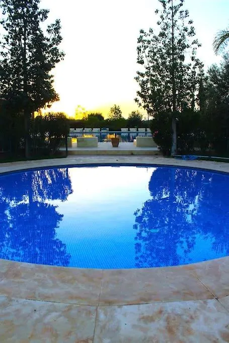 Appartement Avec Vue Sur L'Atlas Et Piscine Marakeş 0*,  Fas