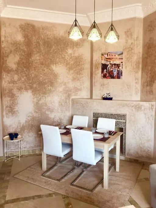 Daire Appartement Avec Vue Sur L'Atlas Et Piscine Marakeş