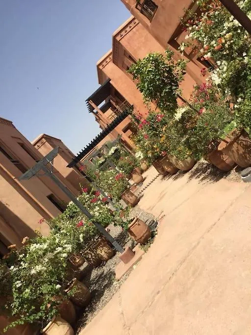 Appartement Avec Vue Sur L'Atlas Et Piscine Marakeş
