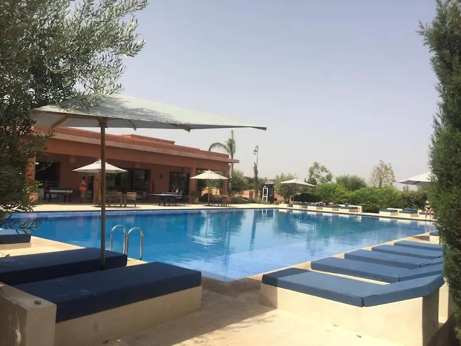 Daire Appartement Avec Vue Sur L'Atlas Et Piscine Marakeş